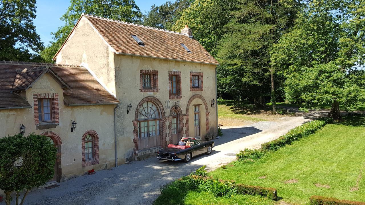 Hotel Des 4 Continents - Le Mans Saint Saturnin Bagian luar foto